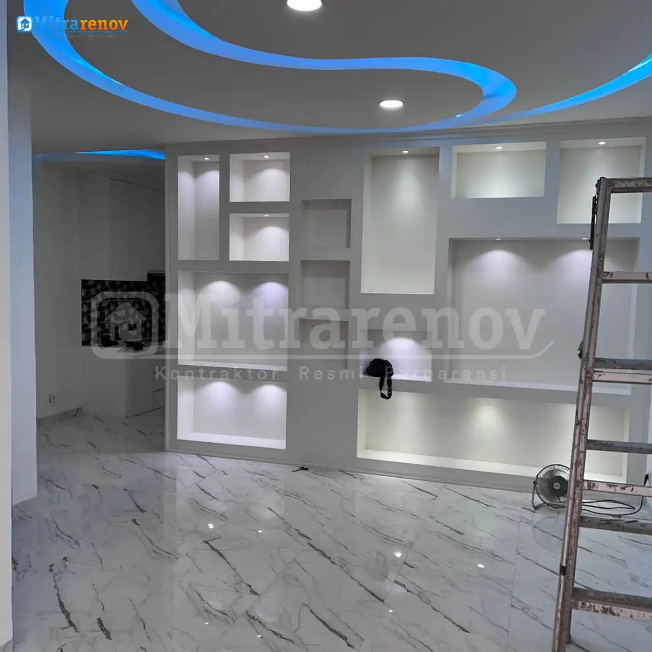 Interior Lemari Display