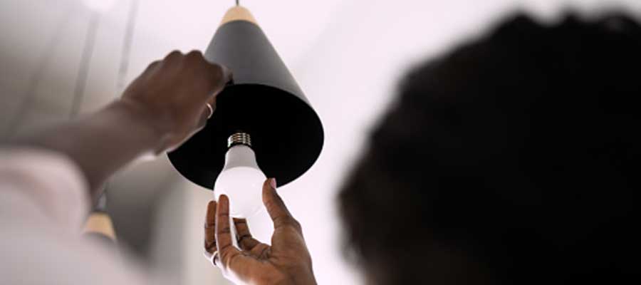 Pasang Lampu LED