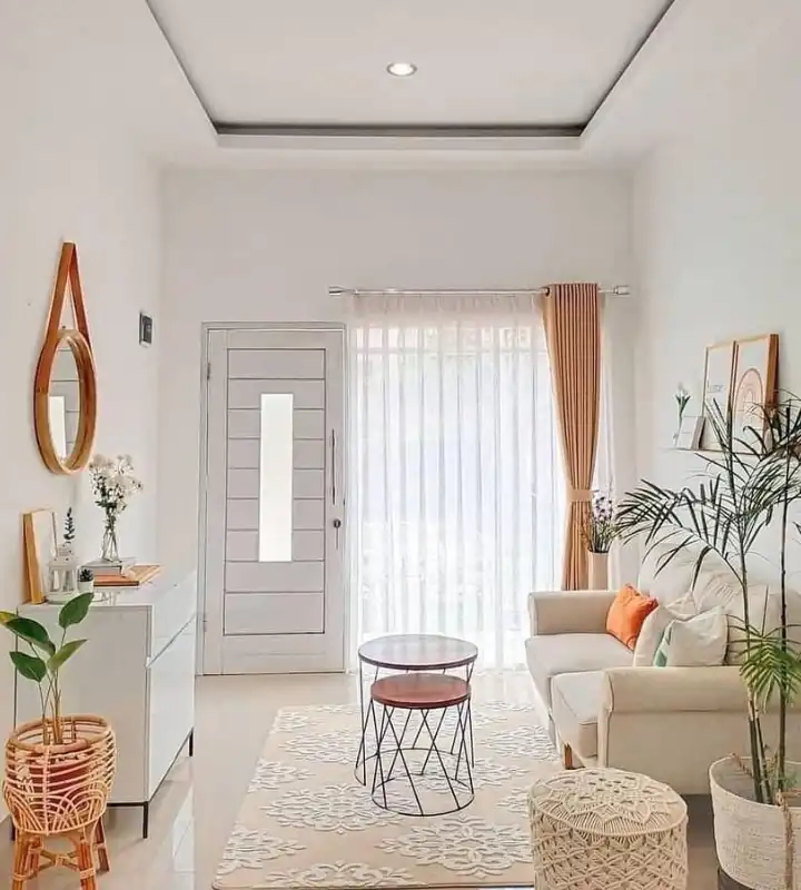 Ruang Tamu Jendela Besar